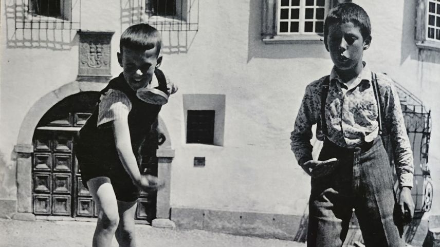 Zwar in Zuoz aufgewachsen, aber leider nie Romanisch gelernt: «Ich habe das meinen Eltern nie verziehen», sagt Beat Kraushaar heute. Foto: z. Vfg
