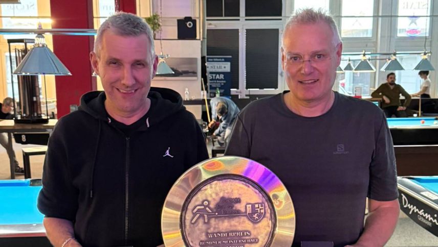 Der Bündnermeister im 14-1-Billard, Marco Niggli, aus Chur (links) und der Vizemeister, Marco Rogantini, aus Celerina. Foto: BBV