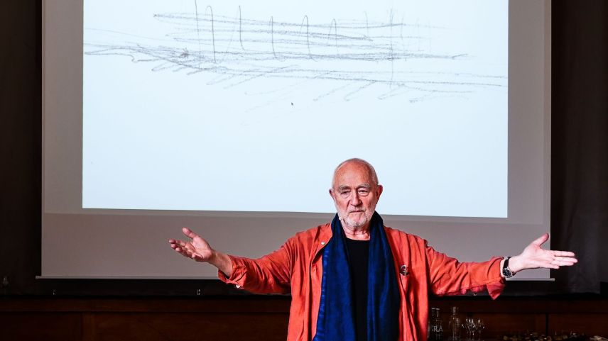 Peter Zumthor präsentiert seine Vision. Foto: Jon Duschletta