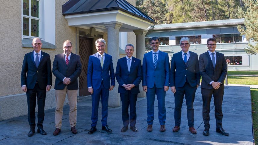 Bündner Regierung mit Bundesrat Ignazio Cassis.
Foto: z. Vfg.