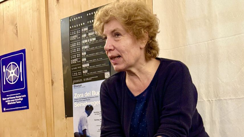 Zora del Buono im Bistro Lavin. Foto: Fadrina Hofmann