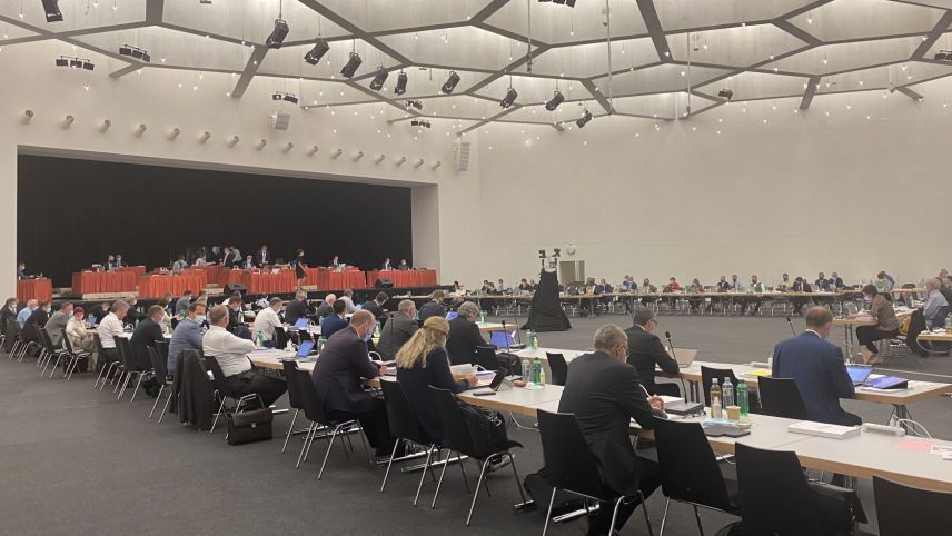 Der Grosse Rat hat am Dienstagmorgen die Jahresrechnung 2020 genehmigt (Foto: Nicolo Bass).