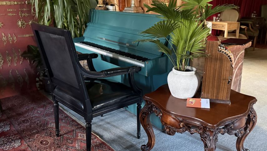 Abends spielt auch mal der Gastgeber an der Pianobar. Foto: Fadrina Hofmann