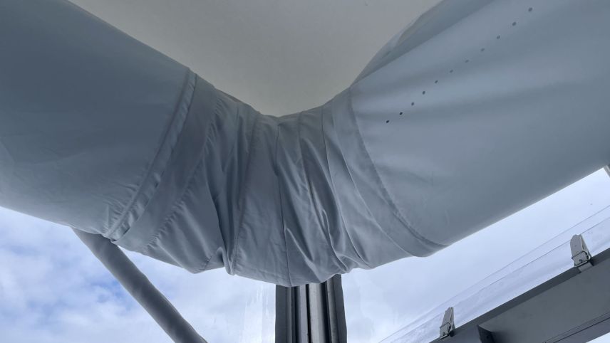 Die Heizung im Zelt wird von den Besuchenden nicht wahrgenommen. Foto: Fadrina Hofmann