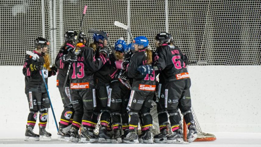 Die Frauen des SC Celerina beginnen die Eishockey-Meisterschaft am 8. Oktober gegen den HC Luzern (Foto: z. Vfg.)