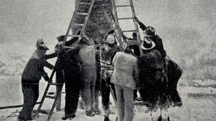 Vi da la metoda dad implantar l'Hom Strom dretsü nu s'ha müdà nüglia sco cha fotografias veglias demuossan. fotografia: Chalender Ladin/Domenic Feuerstein