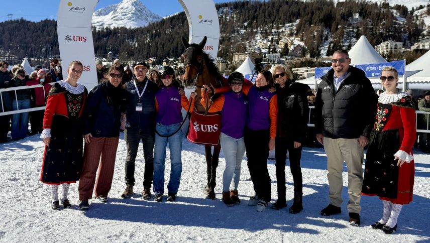 Glückliche Gesichter am White Turf. Foto: Fadrina Hofmann