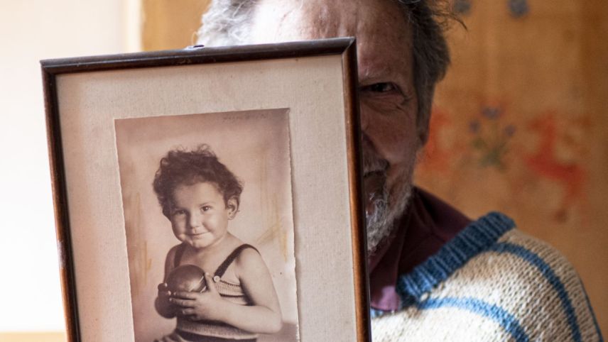 Constant Könz hat seinen Schalk auch mit 95 Jahren nicht verloren. Foto: Mayk Wendt