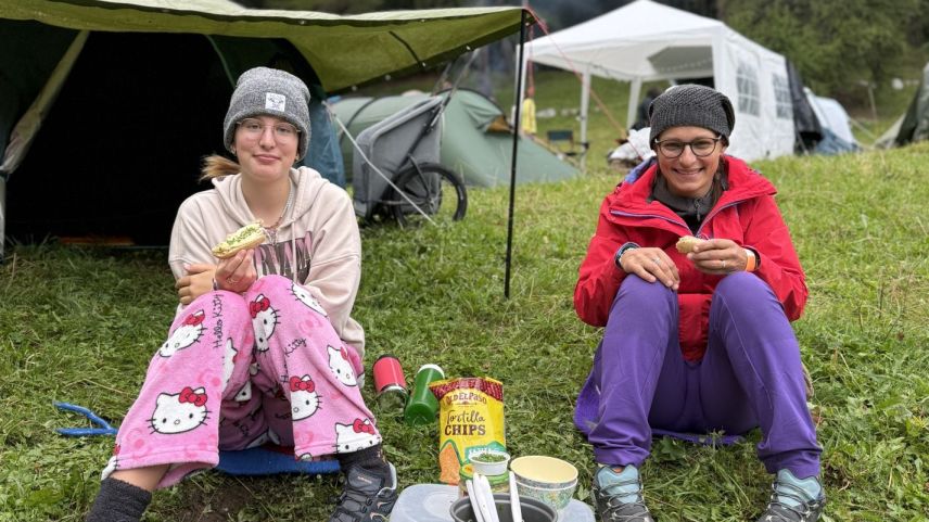 Campingfeeling auf dem Konzertareal.  Foto: Fadrina Hofmann