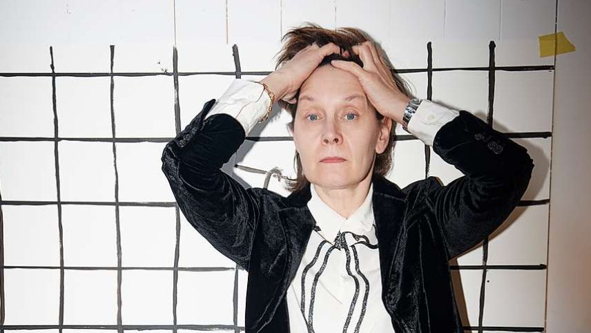 Die 55-jährige Zürcher Künstlerin Zilla Leutenegger tritt am Wochenende an den Engadin Art Talks in Zuoz auf. Foto: Maurice Haas
