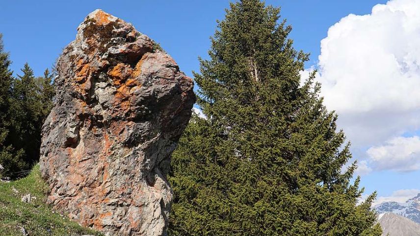 Dal crap vain dit ch’el hegia diversas forzas ed energias (fotografia: Martin Camichel).