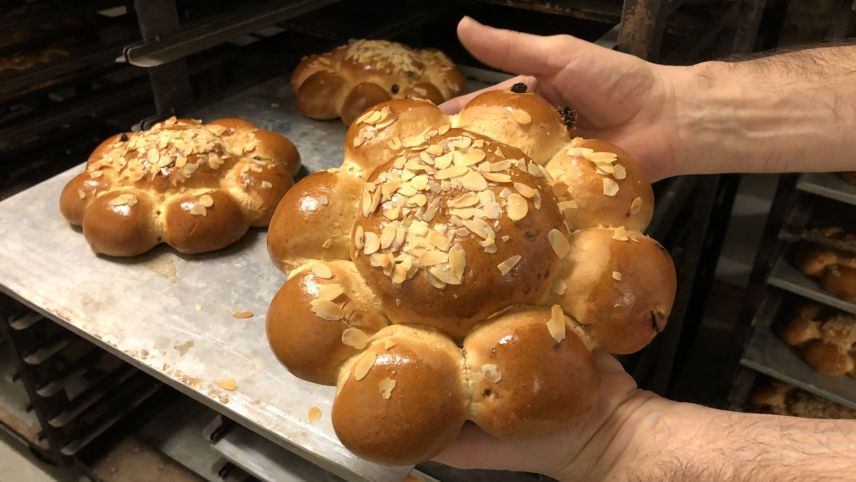 Ein Gepäck, das jeweils nur am 5. und 6. Januar hergestellt wird: Dreikönigskuchen der Bäckerei-Konditorei Bad in St. Moritz.
Foto: Marie-Claire Jur