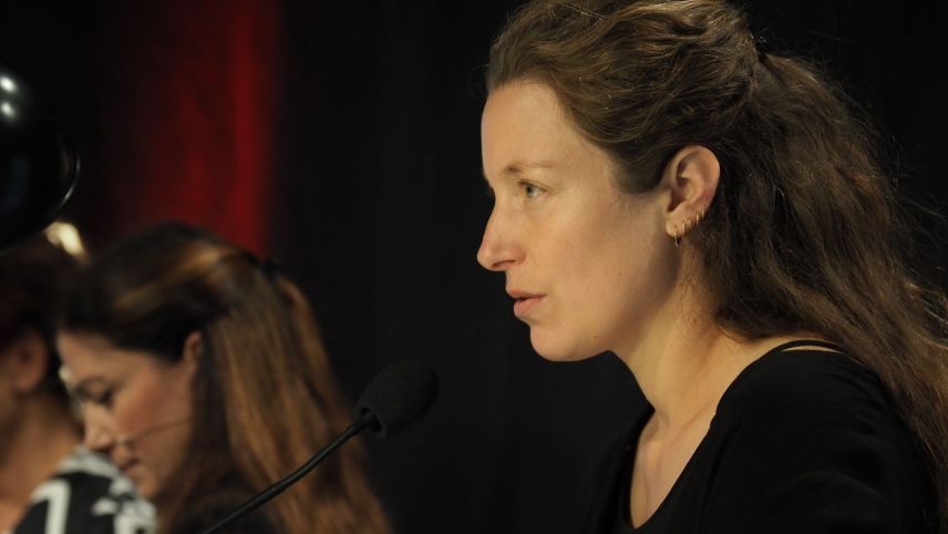 Flurina Badel – üna da las auturas rumantschas chi prelegia sonda, ils 13 da mai a Brixen/Persenon (fotografia: David Truttmann).