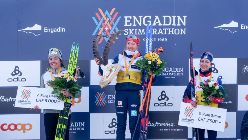 Das Podest der Frauen: Rang 1: Anna Endress, Rang 2: Giuliana Werro, Rang 3: Clémence Didierlaurent. Foto: Jon Duschletta