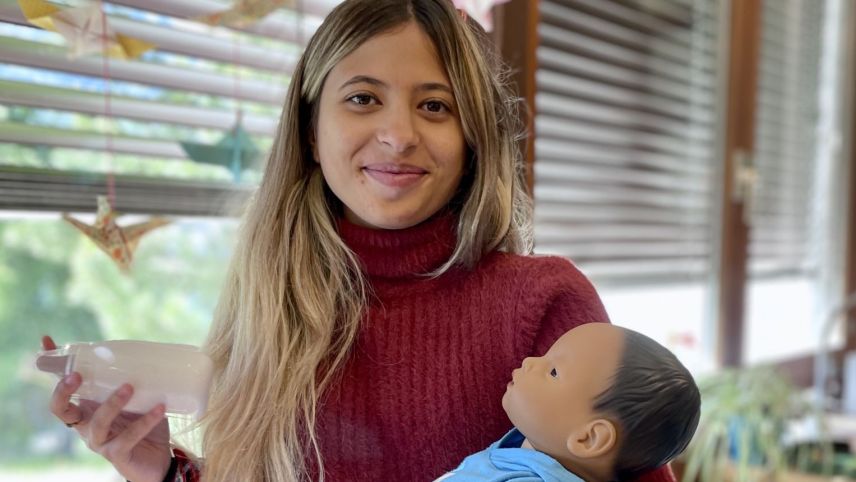 Bereit für die neue Herausforderung mit Baby Carlos. Foto: Fadrina Hofmann