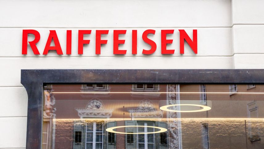 Die Banca Raiffeisen Engiadina Val Müstair feiert ihr gutes Geschäftsjahr am 23. April in Zernez mit einem Mitgliederanlass. Foto: Jon Duschletta