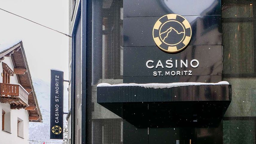 Das Casino St. Moritz im Dorfzentrum. Foto: Jon Duschletta