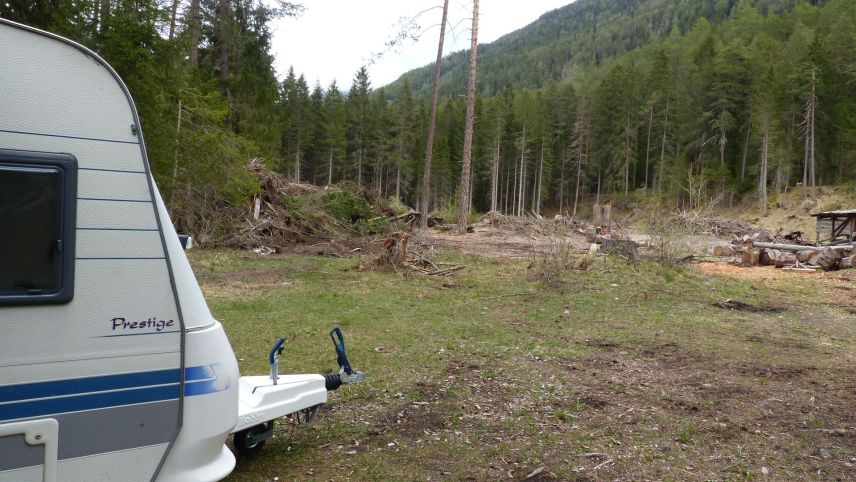 Là, ingio chi d’eira il parc da suas da Sur En es uossa ün grond clerai (fotografia: Flurin Andry).