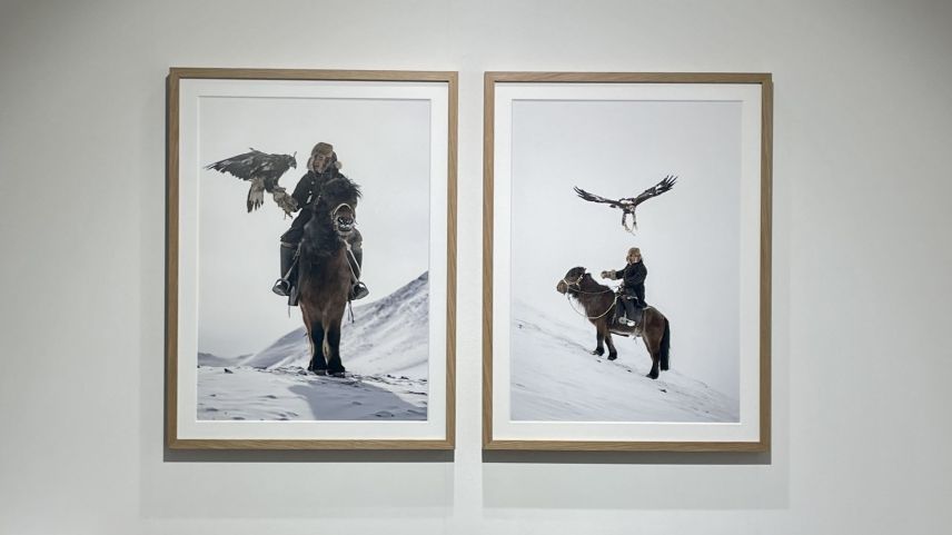 Die kasachischen Nomaden jagen mit Adlern. Foto: Fadrina Hofmann