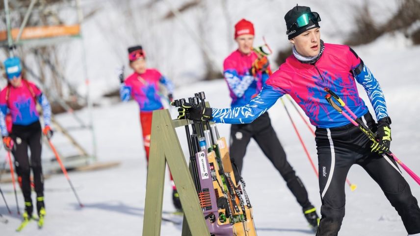 Luca Benderer aus Ramosch konnte die Gesamtwertung des Swiss Biathlon Cup für sich entscheiden. Foto: HIF Sports Academy / Mayk Wendt
