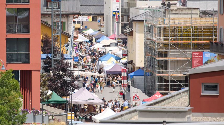 La Festa sül Stradun es statta bain visitada e la sporta es statta multifaria (fotografia: Michael Steiner).