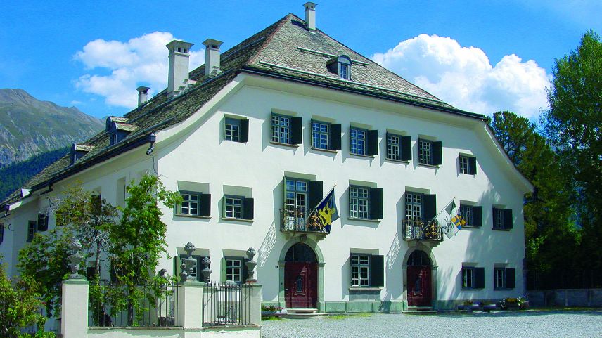 La Chesa Planta Samedan festagia quist an duos giubileums: 80 ans «Fundaziun de Planta» e 50 ans «Eivnas da rumauntsch e cultura». fotografia: mad