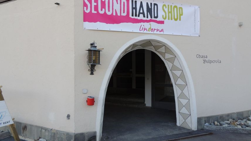 La «Lindorna» ha chattà localitats nouvas illa Chasa Vulperola a Vulpera (fotografia: Benedict Stecher).