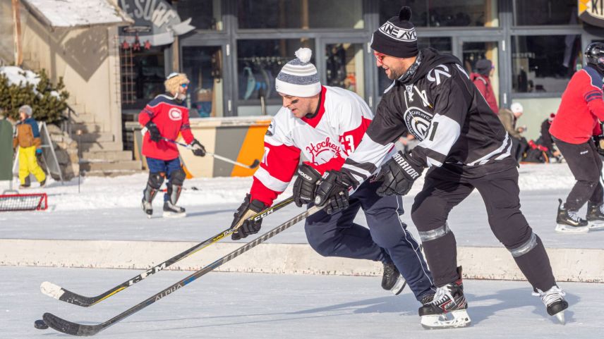 Thomas Rüfenacht und Eddie Andrade fighten um die Scheibe.     Foto: Dan Zaugg