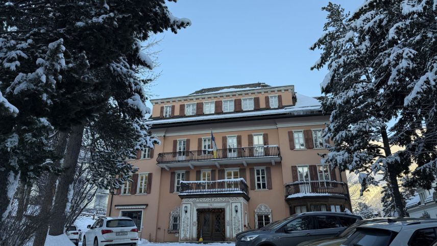 Die Chesa Ruppanner ist das repräsentative Gebäude der Region Maloja. Foto: Fadrina Hofmann