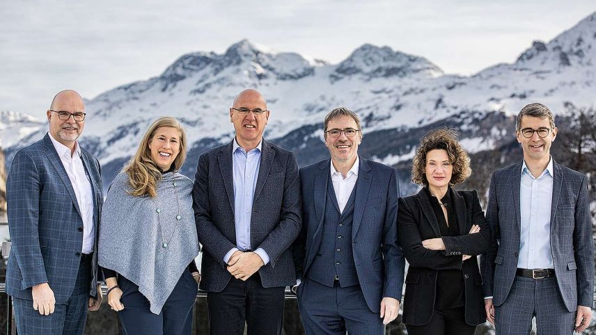 Der neue Verwaltungsrat mit Reto Wilhelm, Bettina Bülte, Richard Plattner, Kurt Bobst, Andrea Belliger, Martin Barth (v.l.). Foto: Miriam Roth