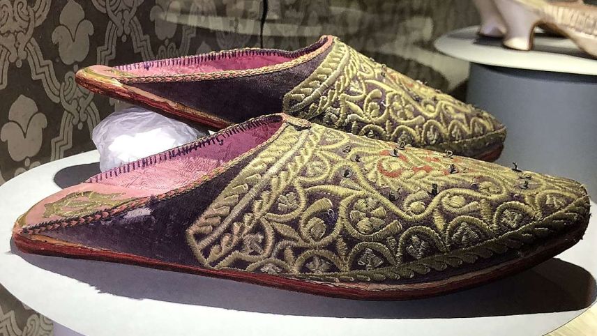 Hausschuhe (osmanisch) Foto: Marie-Claire Jur