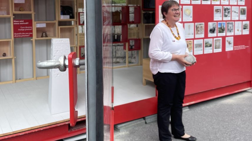 Capo Aita Zanetti ha manà ün toc dal clucher da Sent. fotografia: Fadrina Hofmann