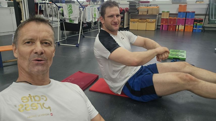 Robin Städler ed Armon Orlik pro'l trenamaint. fotografia: Robin Städler