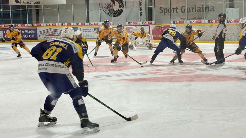 Der CdH Engiadina verliert auch das zweite Spiel. Am Samstag kommt es zum dritten Spiel in Dürnten (Foto: Nicolo Bass)