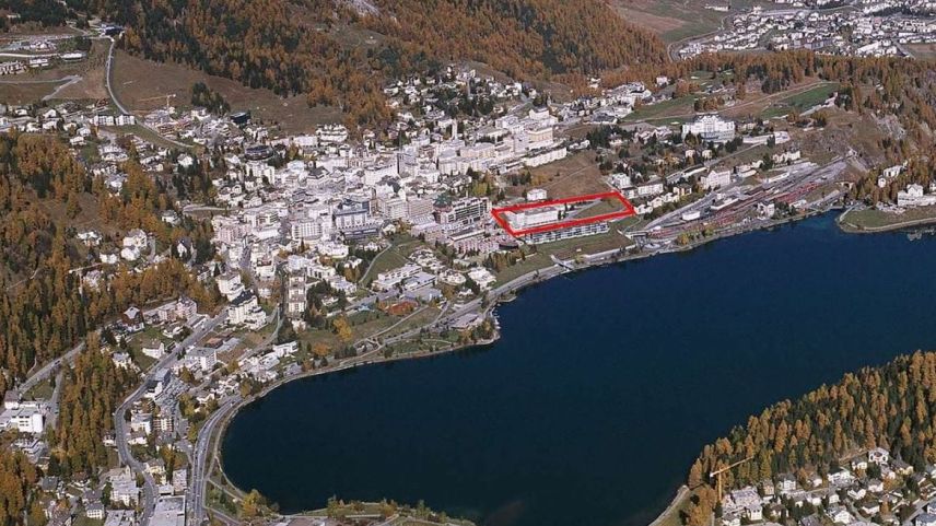 Im Zentrum von St. Moritz wird bald das Projekt «Serletta Süd» realisiert.		Foto: Comet Photoshopping GmbH/Dieter Enz