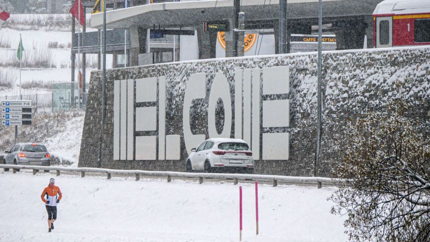 «Welcome» to St. Moritz. Foto: Jon Duschletta