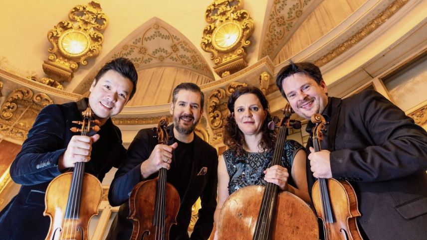 Maja Weber und die Mitmusiker des Stradivari Quartetts. Foto: z. Vfg