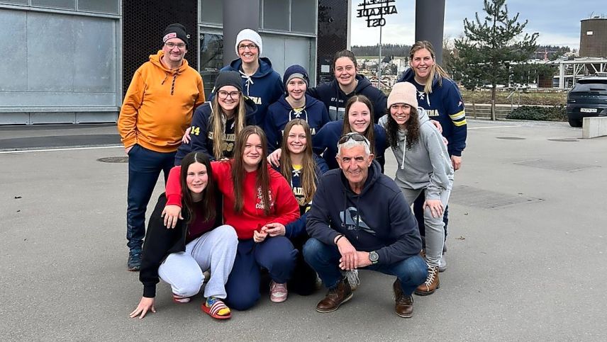 Strahlende Gesichter nach dem 8:1-Auswärtssieg. Foto: Fabiana Wieser