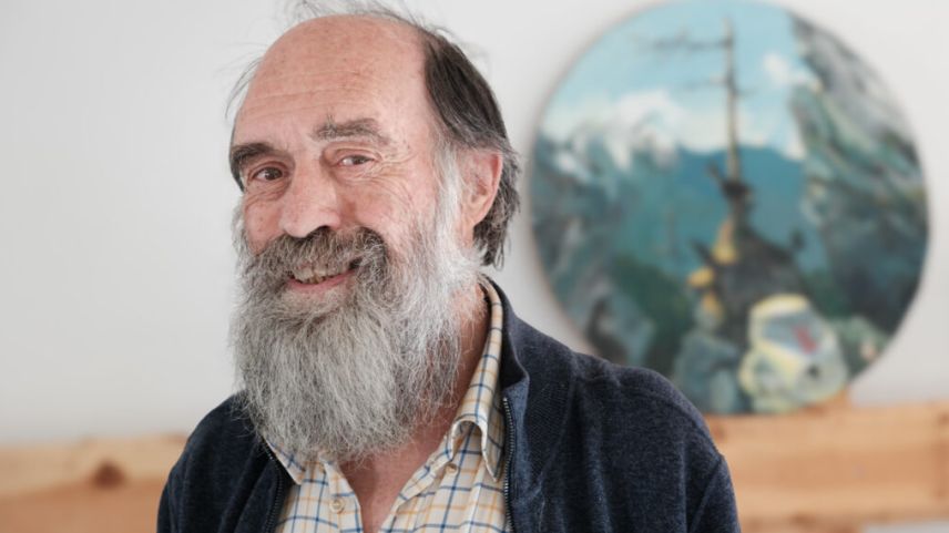 Göri Klainguti da Samedan è autur, pur e pictur. Foto: Sandro Spreiter/RTR