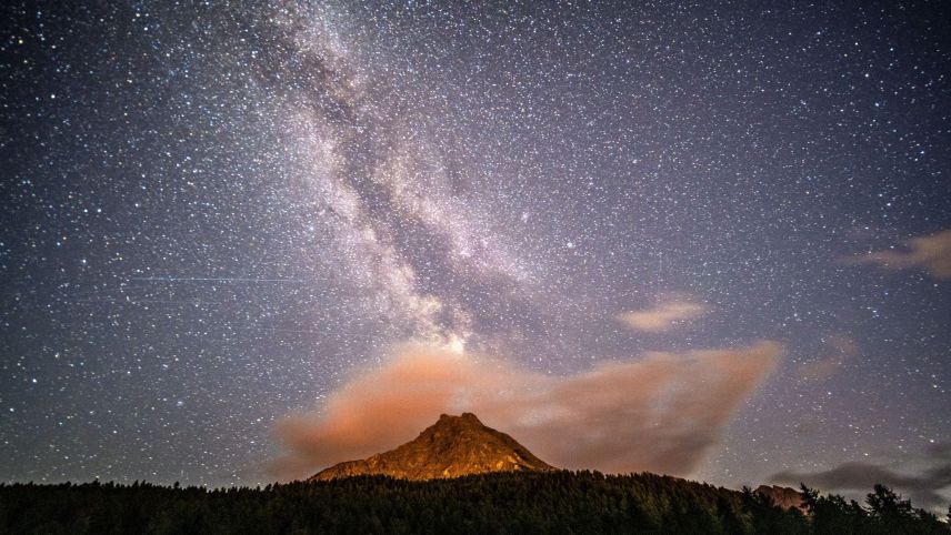 Die Sommer-Milchstrasse ist im Engadin besonders gut sichtbar. 