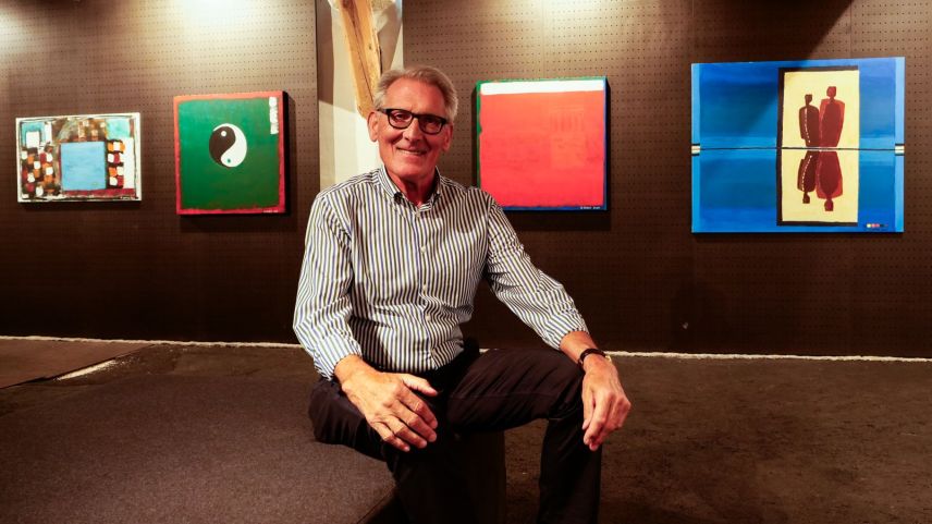 Riet Grass in der Ausstellung im Kunstraum Riss in Samedan. Foto: Jon Duschletta