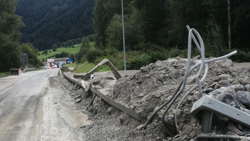 Il material giò dals ots s’ha stagnà pro la punt a Bos-chetta, tanter Valchava e Sta. Maria (fotografia: E.T.Media/Erwin Tscholl).