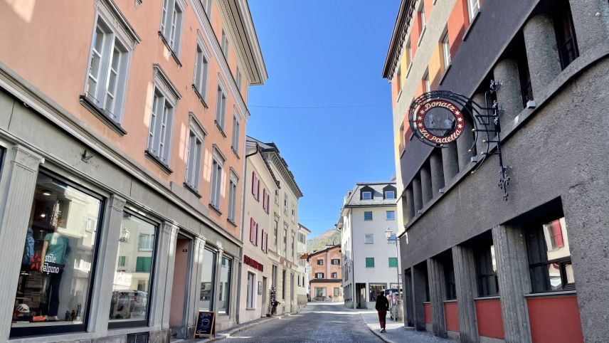 Laut Swiss Taxometer ist Samedan eine der teuersten Wohngemeinden der Schweiz. Foto Fadrina Hofmann