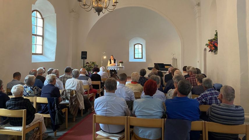 In venderdi saira ha gnü lö la radunanza generala dal Center da cultura Baselgia San Niclà (fotografia: Andri Netzer).