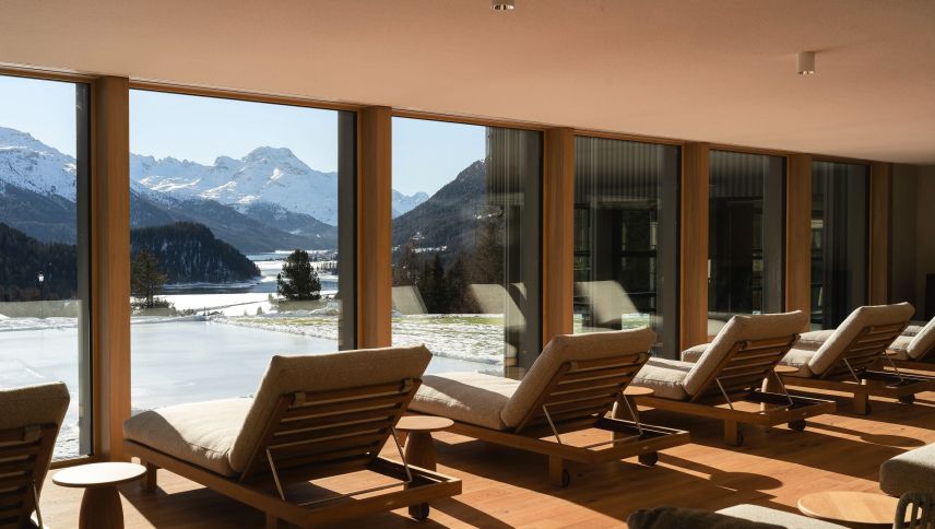 Die neue Wellnesswelt wartet mit einem Highlight auf die Gäste. Der Ruheraum mit Weitblick. Foto: ©digitale Massarbeit