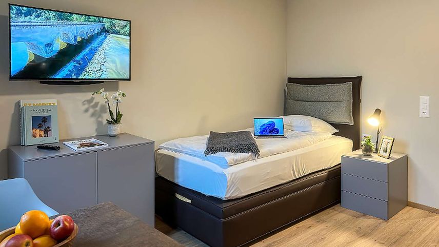 Eines der neuen Zimmer. Foto: z.Vfg