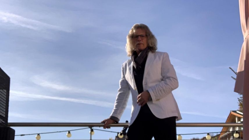 Versicherungskaufmann Duri Valentin weiss: «Im Aussendienst kommt's aufs Aussehen an.» Foto: z. Vfg