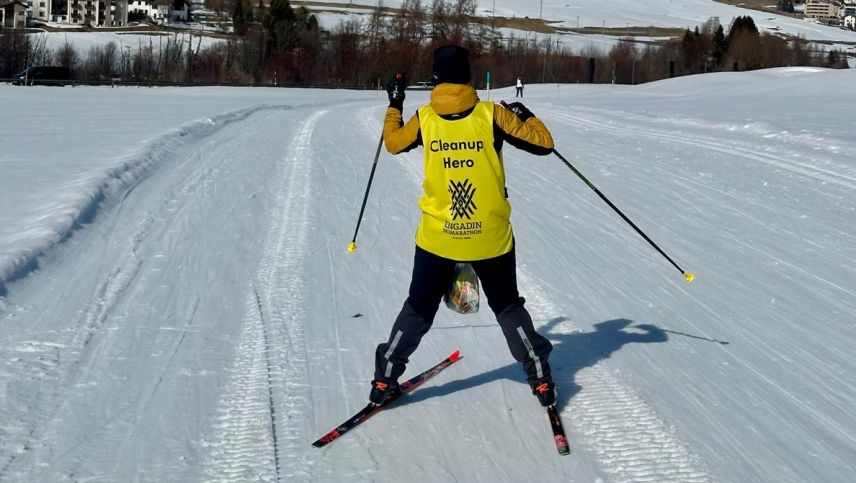 Gut sichtbar: ein Cleanup Hero. Foto: Monika Giovanoli