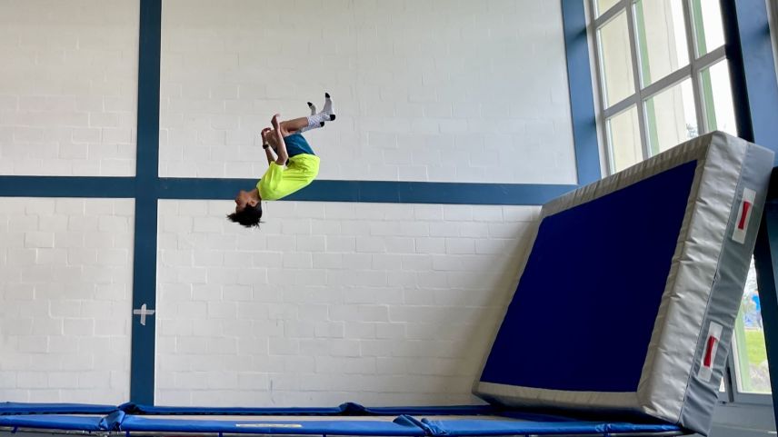 Auch Aktobatik hat Platz am Tag des Bündner Sports. Foto: Fadrina Hofmann