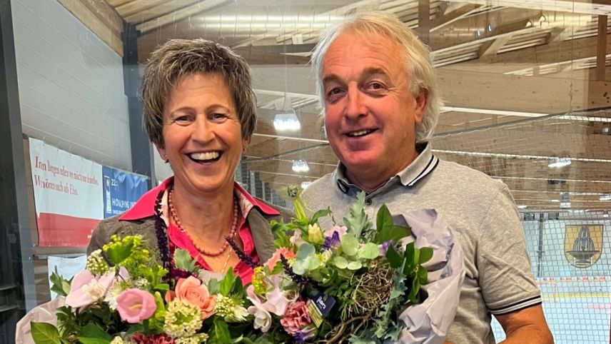 Leta à Porta e Cla Riatsch sun stats tuots duos passa 20 ons aint il cussagl administrativ da la Gurlaina SA. In gövgia passada han els tut cumgià da lur caricas. fotografia: mad